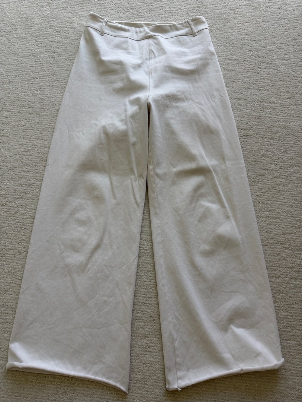 LYSSE white pull on pants  - Size M